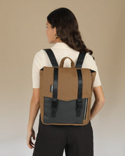 מיני טוקיו אוקספורד, תיק גב למחשב נייד קטן מושלם ליום עבודה ולימודים על דוגמנית.