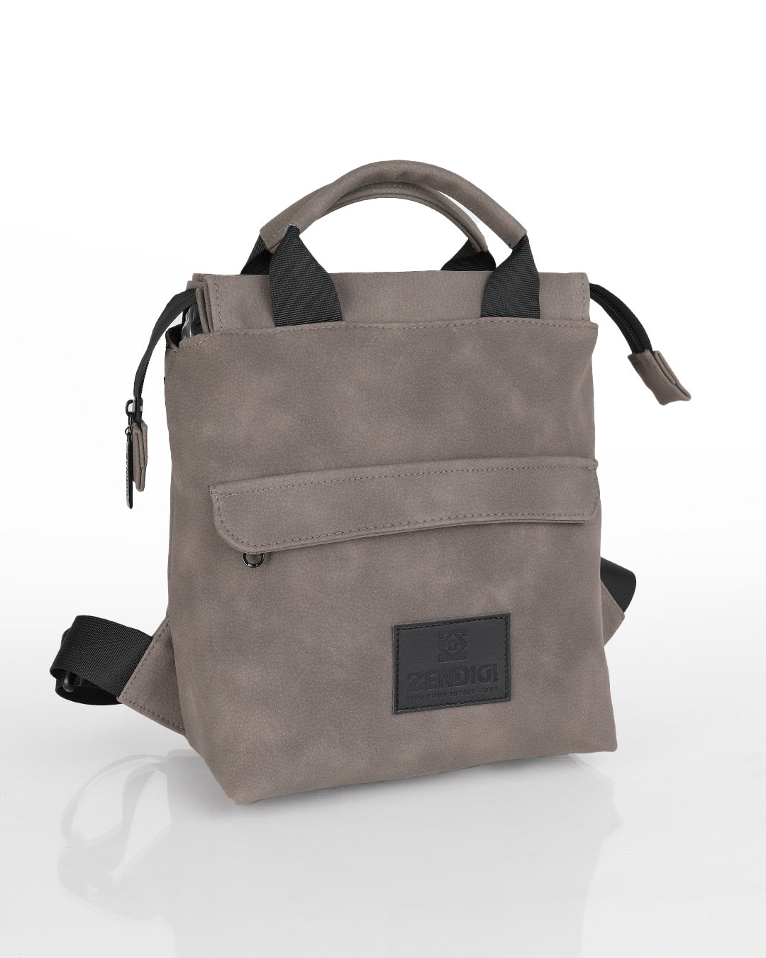 תיק מיני מדריד קפה אפור זמש בזווית צד - עיצוב אורבני נקי וקומפקטי