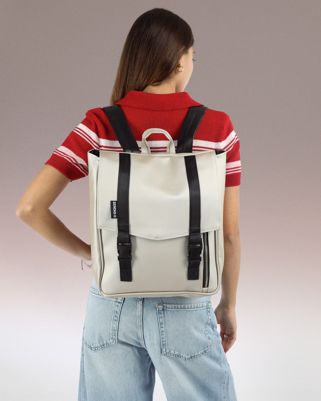 תיק גב למחשב של זנדיגי, תיק ללפטופ קטן מיני טוקיו כסף שיבולים, תיק למחשב בייצור ועיצוב ישראלי.