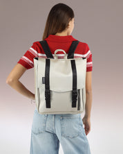 תיק גב למחשב של זנדיגי, תיק ללפטופ קטן מיני טוקיו כסף שיבולים, תיק למחשב בייצור ועיצוב ישראלי.