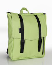 תיק גב למחשב נייד טוקיו ירוק ליים של זנדיגי - תיק טבעוני מעוצב לסטודנטים, אנשי הייטק וליום יום בעיר. עמיד, פרקטי ונוח לנשיאה לעבודה או ללימודים.