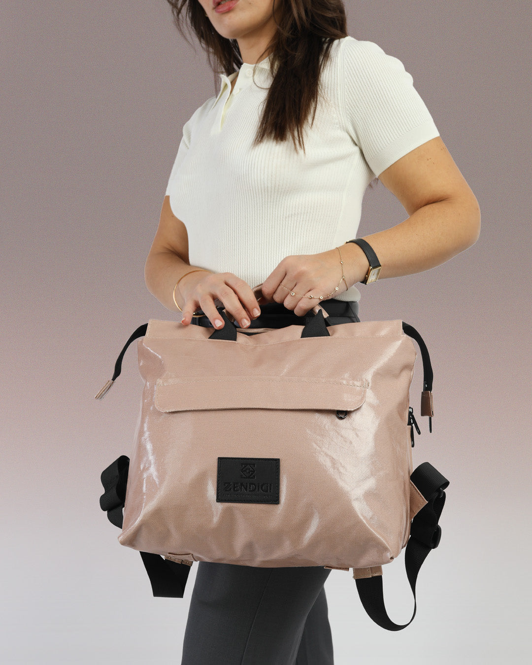 תיק גב בעיצוב מינימליסטי למחשב נייד, טבעוני, איכותי, בצבע ורוד מבריק, מושלם לעיר, משרד, אוניברסיטה או טיולים