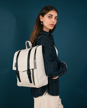 מיני טוקיו בינגו שמנת של זנדיגי, תיק גב למחשב 14 אינץ׳, תיק גב איכותי ליום לימודים קצר או לעבודה, עיצוב מינימליסטי אורבני.