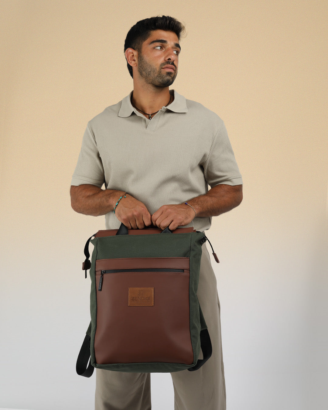 מילאנו חום וירוק תיק גב לגבר למחשב נייד, תיק עם מקום ייעודי ללפטופ כולל ספוג, תיק גב נוח ופרקטי ליום ארוך מחוץ לבית, תיק מושלם ללימודים או למשרד