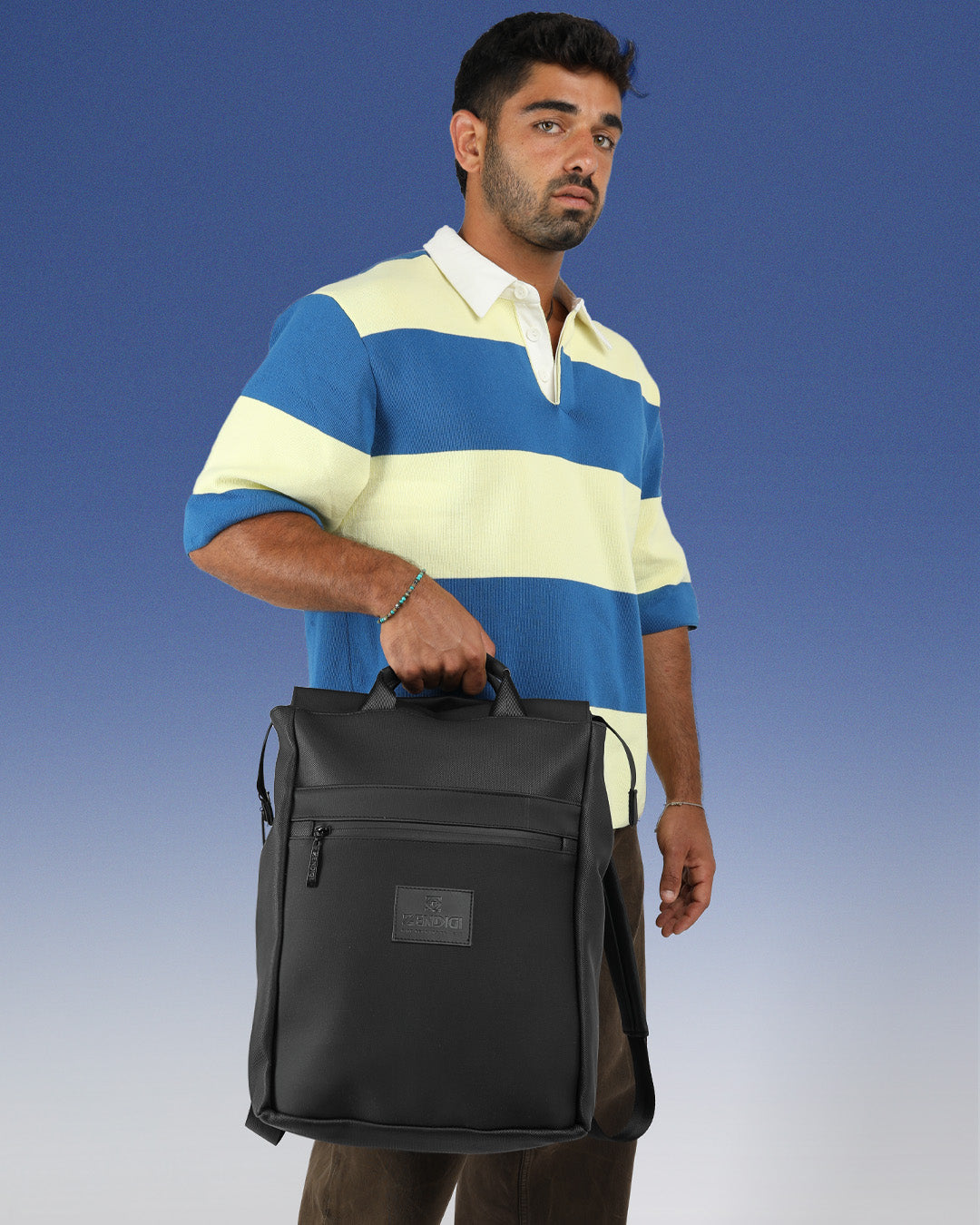 תיק גב מילאנו בצבע שחור טקסטורת יהלום, תיק למחשב עד 16״ מוחזק בידית הנשיאה על ידי דוגמן, תיק מרופד למחשב נייד תיק גב ללפטופ, מושלם ללימודים ולעבודה, תיק לסטודנטים, תיק גב לגבר