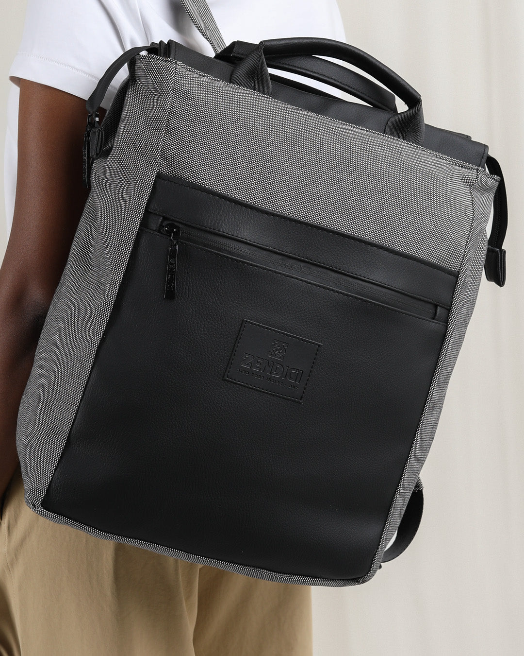 מילאנו - תיק לנשים | תיק לגברים | תיק גב למחשב | תיק ללפטופ | תיק טבעוני | תיק גב | תיק סטודנט לעבודה | תיק ללימודים | תיק גב לגבר | תיקים לנשים תיק גב לנשים