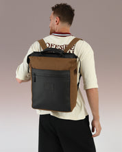 תיק גב מילאנו בצבע חום קנבס ושחור, תיק למחשב עד 16״ על גב של דוגמן, תיק מרופד למחשב נייד תיק גב ללפטופ, מושלם ללימודים ולעבודה, תיק לסטודנטים, תיק גב לגבר