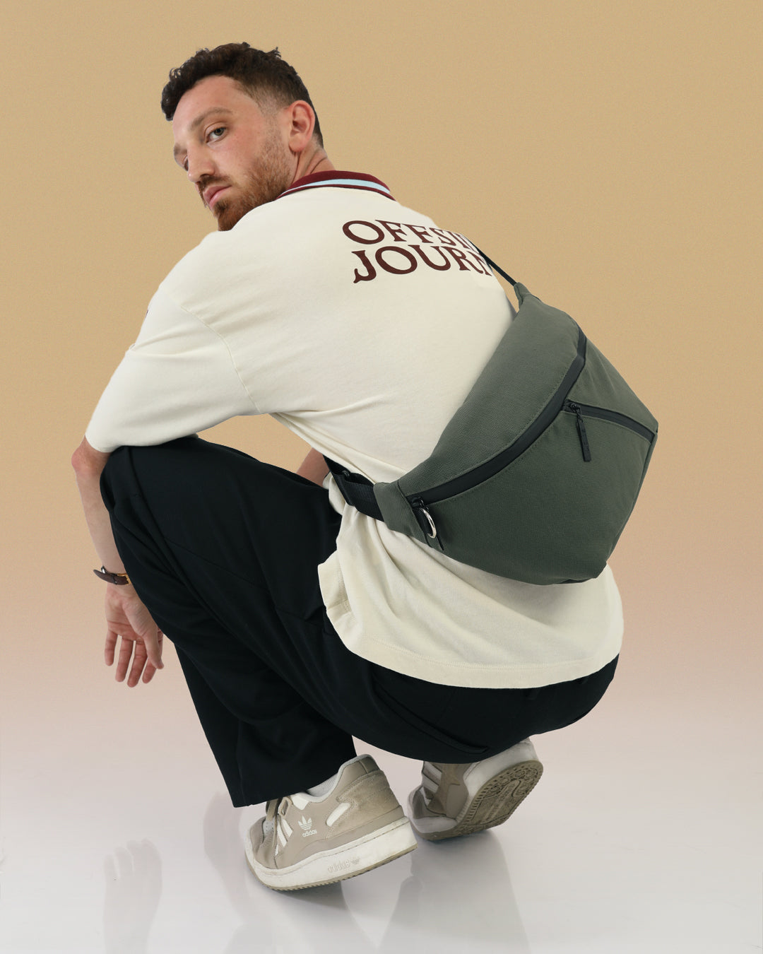 פאוץ׳ ענק ירוק קנבס, פאוץ׳ רובר לגבר, פאוץ׳ גדול מאוד לנשים, פאוץ׳ מעוצב, תיק קרוס באדי ענק טבעוני.