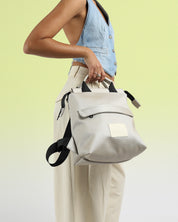 תיק גב קטן לנשים לנשיאה ביד – מיני מדריד בעיצוב מינימליסטי, תיק מושלם לערב ליומיום ולעבודה קלילה