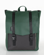 תיק גב טבעוני טוקיו ירוק כהה ושחור מבית ZENDIGI - עיצוב נקי וחכם עם רוכסן צדדי נגיש, תא למחשב נייד ותאים פנימיים מאורגנים. מושלם לסטודנטים, לעבודה או לנסיעות.