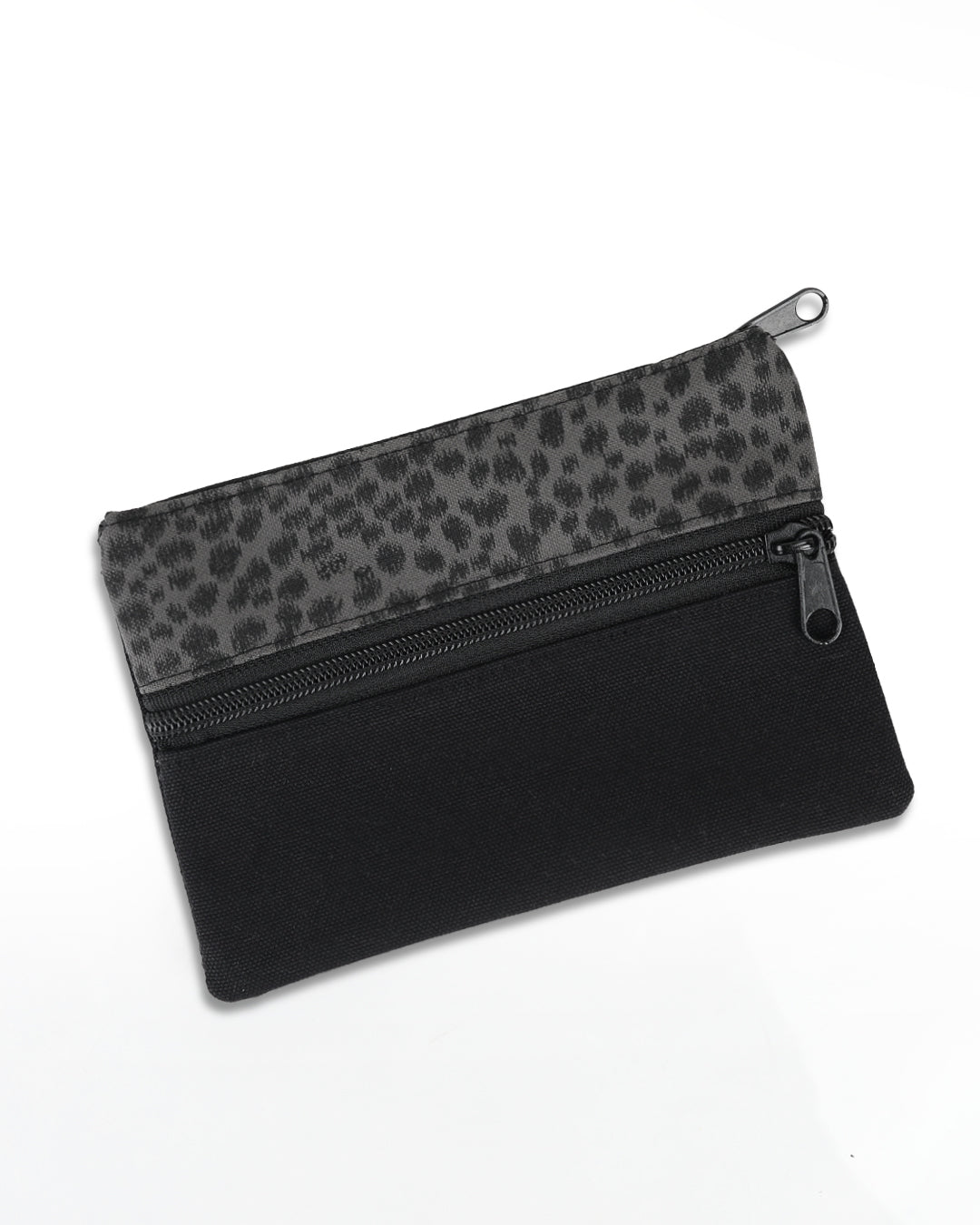 ארנק טבעוני שני תאים צוקו שחור קנבס ומנומר אפור, קייס טבק מעוצב בעבודת יד.